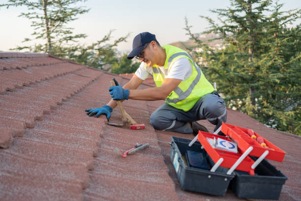 Best Emergency Roof Repair  in Bowling Green, VA